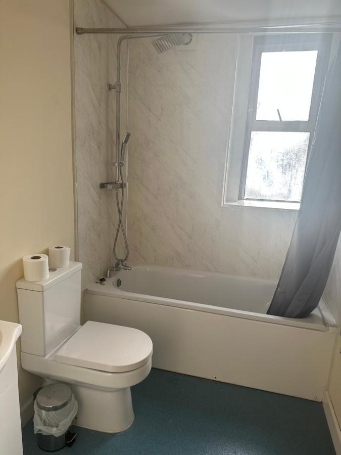 Valentines Guest house *